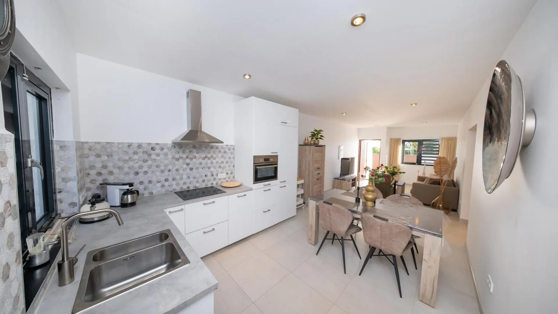 Pearl Apartments Curacao Willemstad